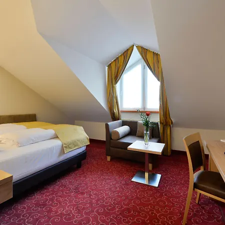 فندق بست وسترن بلاس إرب فاترشتيتن