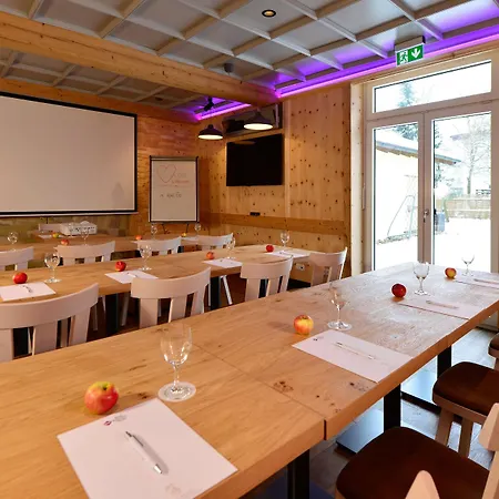 Western Erb Szálloda 4*